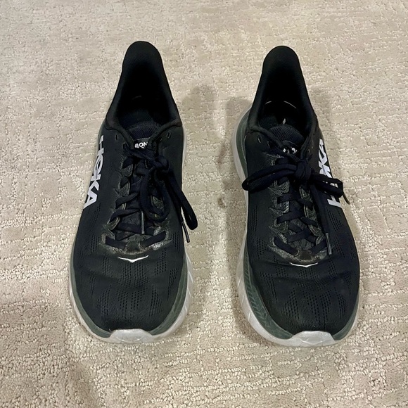 Hoka Shoes - Hoka one one Black Athletic Shoes Women’s size 8D